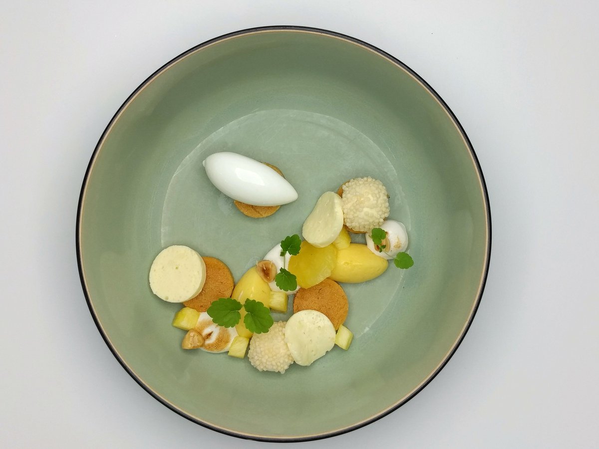 apicbase's tweet photo. @RestNederlanden won the #BronzenKoksmes at the second day of #horecava. Take a look at their winning creations! @GastroGilde #apicbase #apicstudio #capturecreativity #gastronomischgilde https://t.co/uxPI9L0tq4