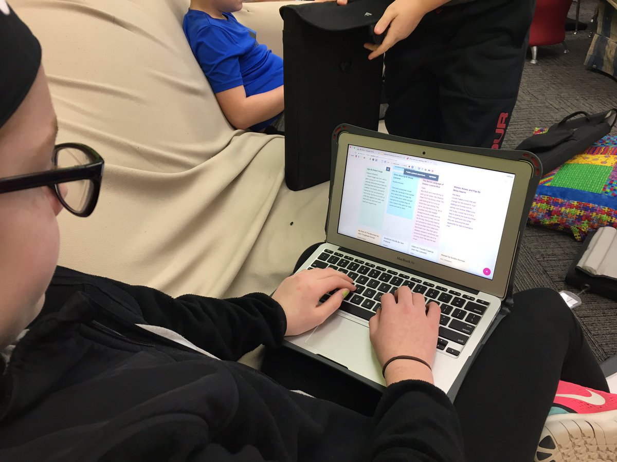 Elma451's tweet photo. What are you reading? We're using @padlet to post book recommendations. #2020HowardWinn #TwitterTuesday https://t.co/PyoABFHmCN
