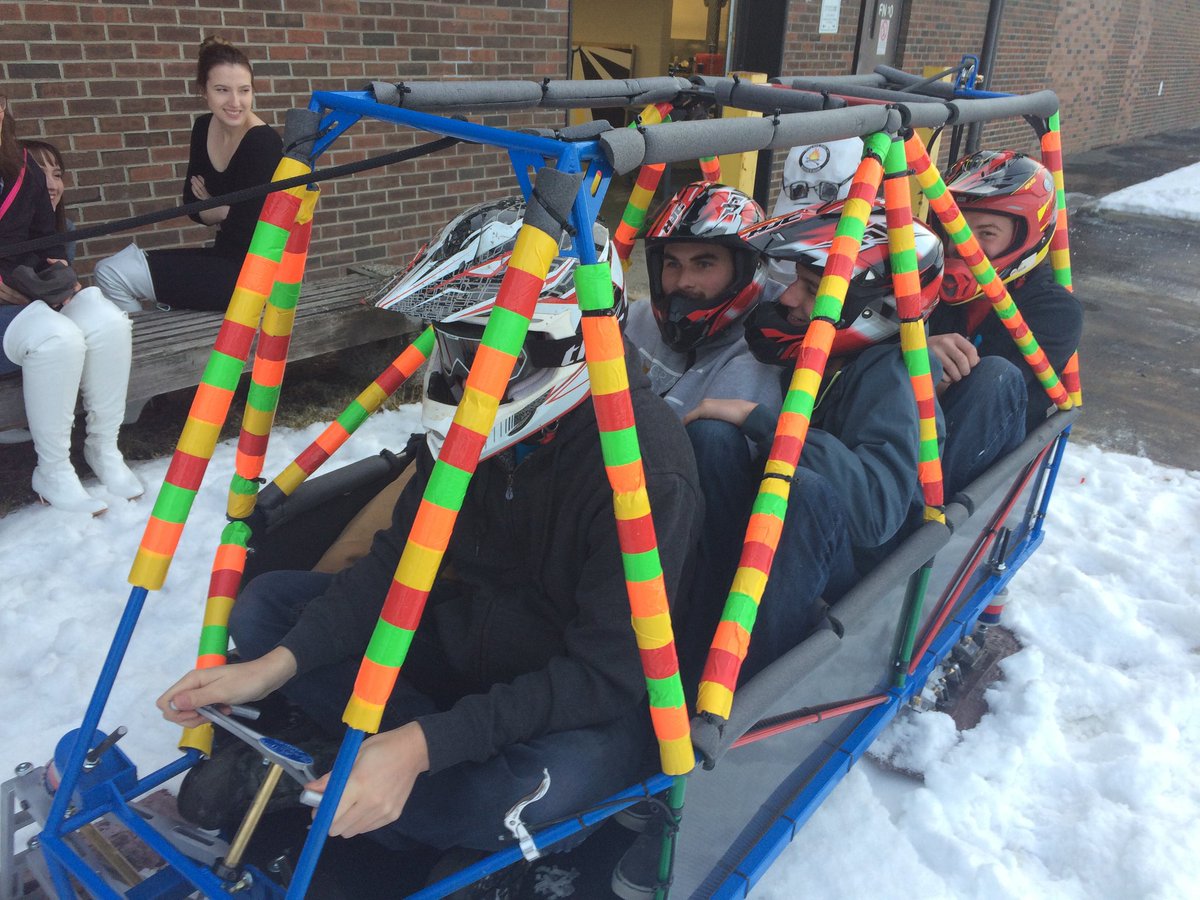 SaitGnctr's tweet photo. 2/2 All the encouragement, collaboration, support &amp; a constructive sprinkling of mild passive aggression when deemed necessary. The commitment from the vets, rookies, and eager alumni, as well as our wicked sponsors and school, through all of this, a Tbog is born. @SAIT_SOC https://t.co/KZjvOXHTkV