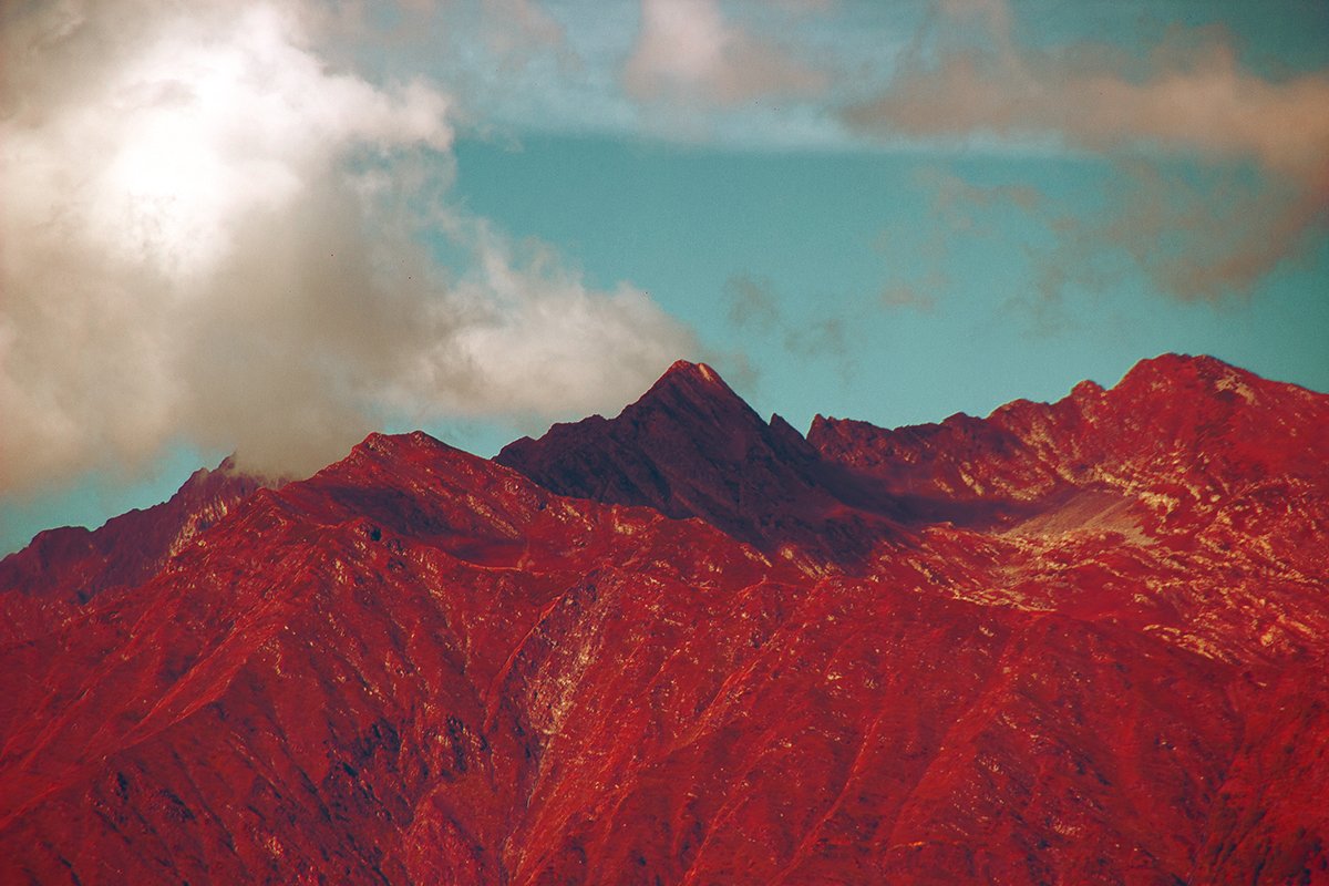 Behance's tweet photo. "The Velvet Mountains": https://t.co/FR7NtBlDcK by @subsabaka https://t.co/bbF09P8Pno