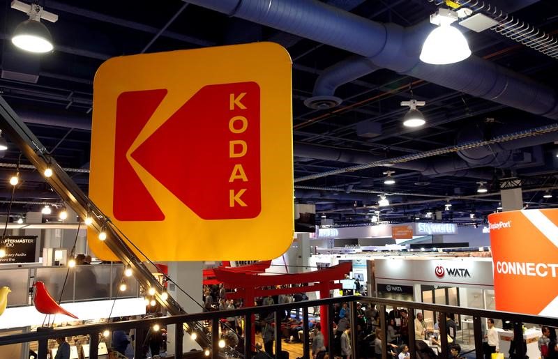 YahooFinanceCA's tweet photo. Kodak unveils #cryptocurrency, stock soars #KODAKCoin https://t.co/edUe0Ba0E1 https://t.co/Ubjb5Mrdnj