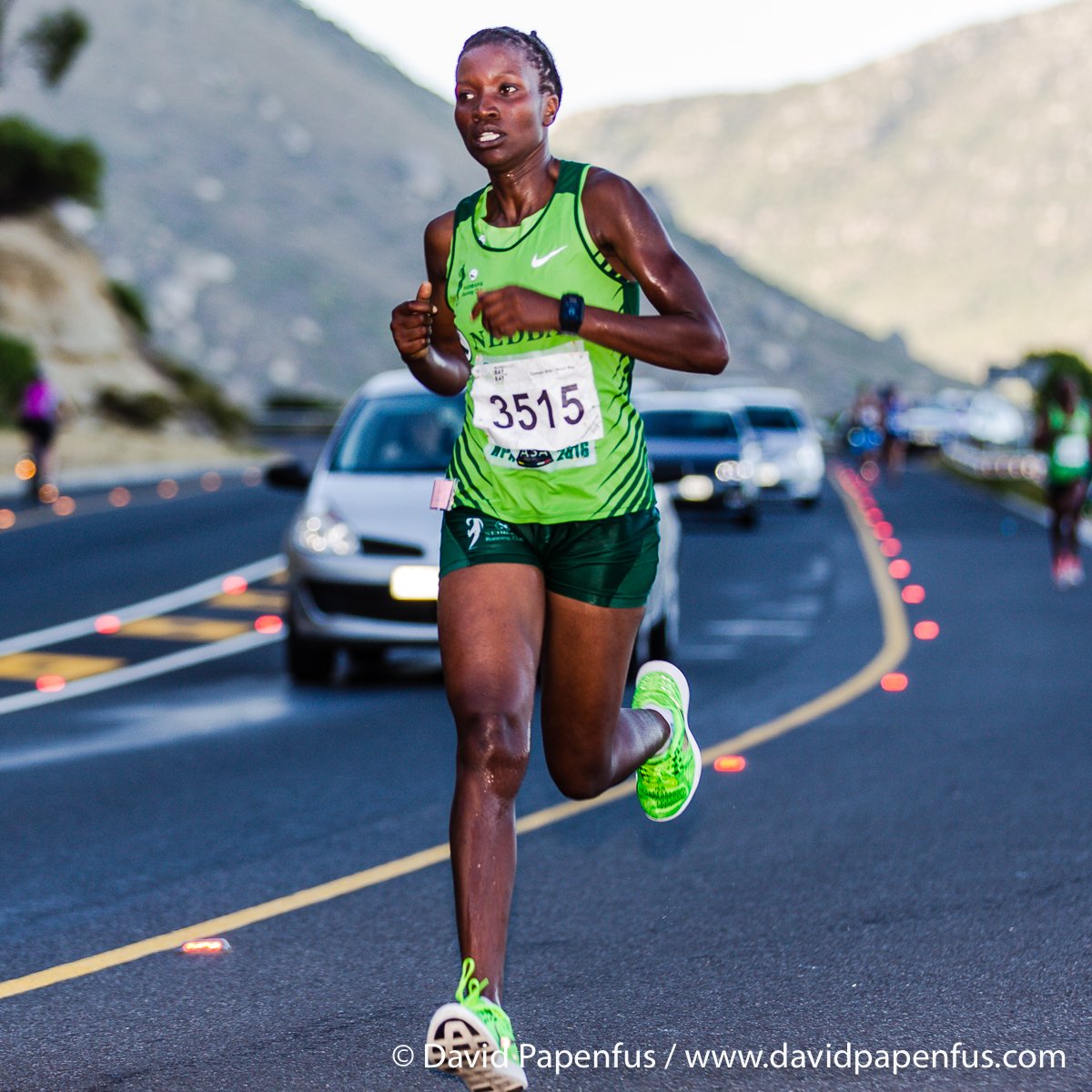 davidpapenfus's tweet photo. @Fortunatechidz1 Fortunate Chidzivo on her way to 1st place at @NutriBulletSA  @baytobayrace 2017! Looking forward to an epic race this Sun! https://t.co/acPULxnS6T