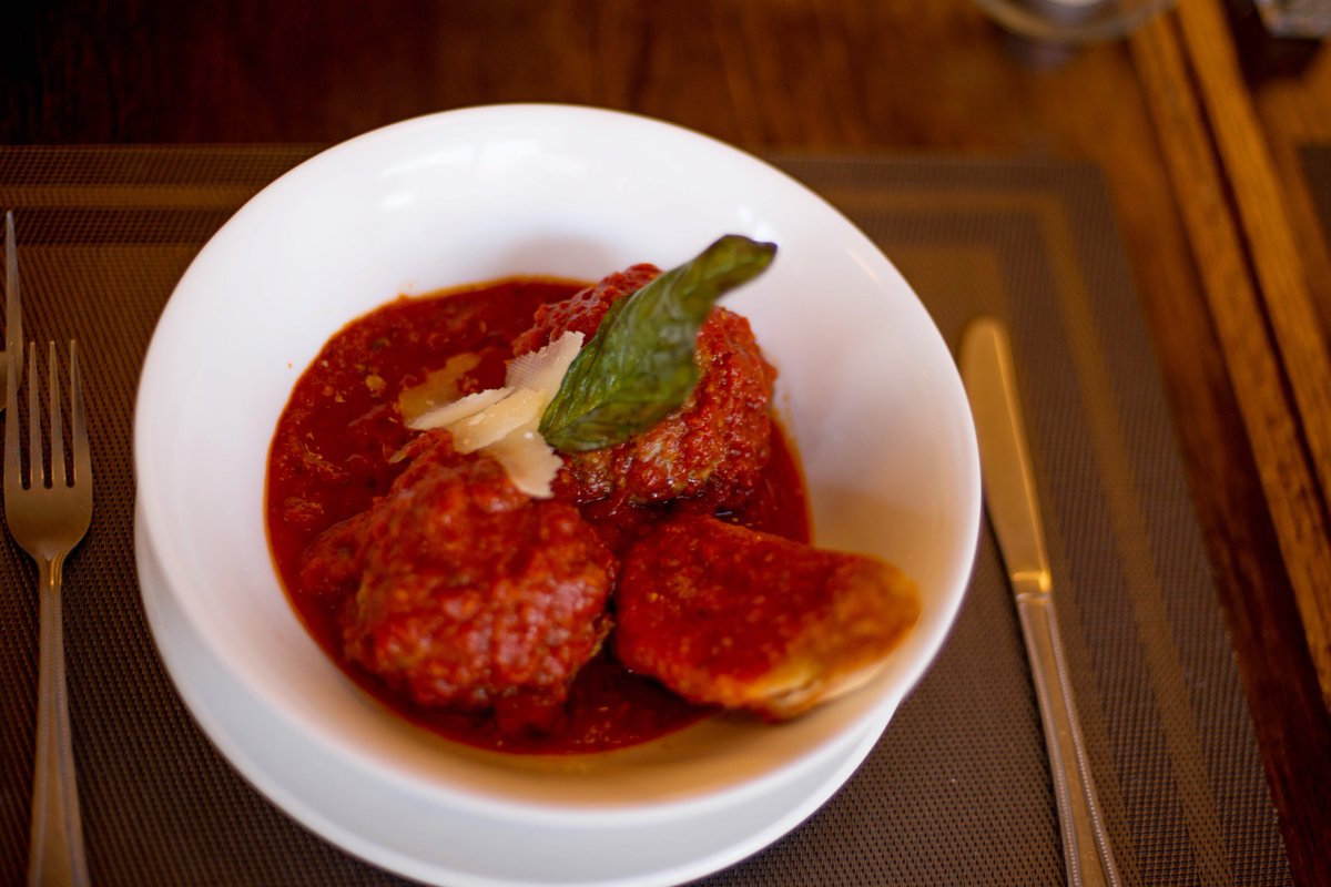 Mables_Table's tweet image. Are you struggling with a severe case of Tuesday-Monday-itis? We've got just the thing to cure it, so come on in! #WellSaveYouASeat #Foodie #TuesdayThoughts