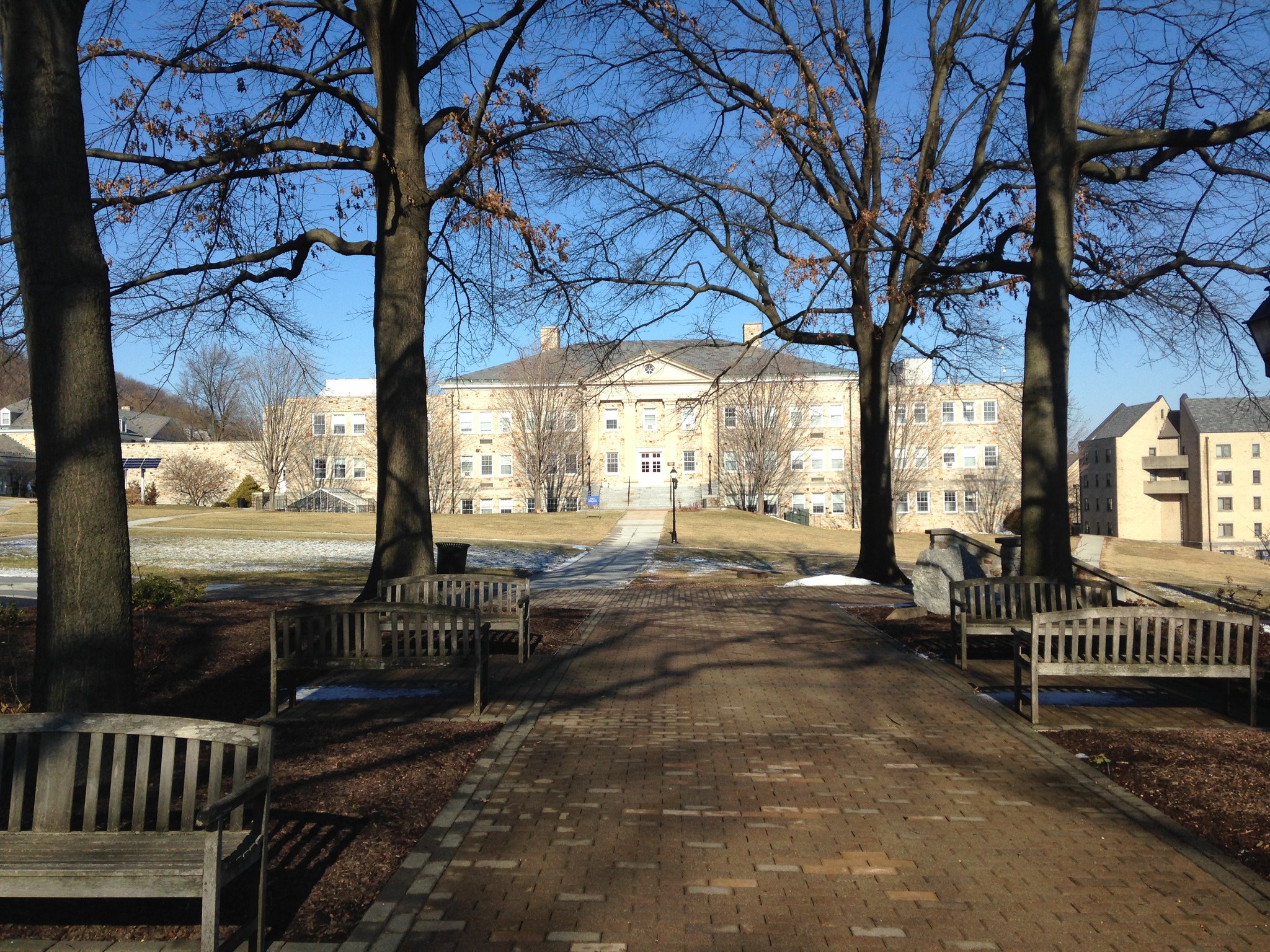 MSMU Liberal Arts on Twitter: "The campus is thawing out for the spring