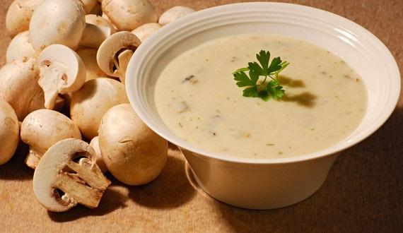 Bar_El_Boh's tweet photo. Amigxs de @Bar_El_Boh : 
Mañana miércoles cambiamos el PLATO del DÍA 
y ofreceremos CREMA de CHAMPIÑONES

5,90 € (bebida incluida) https://t.co/o65gvpPxVh