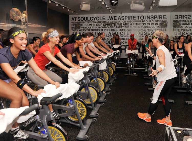 fittinsider's tweet photo. All The Best Sweat Spots in Washington DC Right Now https://t.co/9shDMkYxvl @orangetheory @F45Training @BodymassGym @CorePowerYoga @yogadistrict @studiodcyoga @solidcorestudio @fusepilates @barre3 @Xtend_Barre #FittDC https://t.co/FiKDZ0BzGs