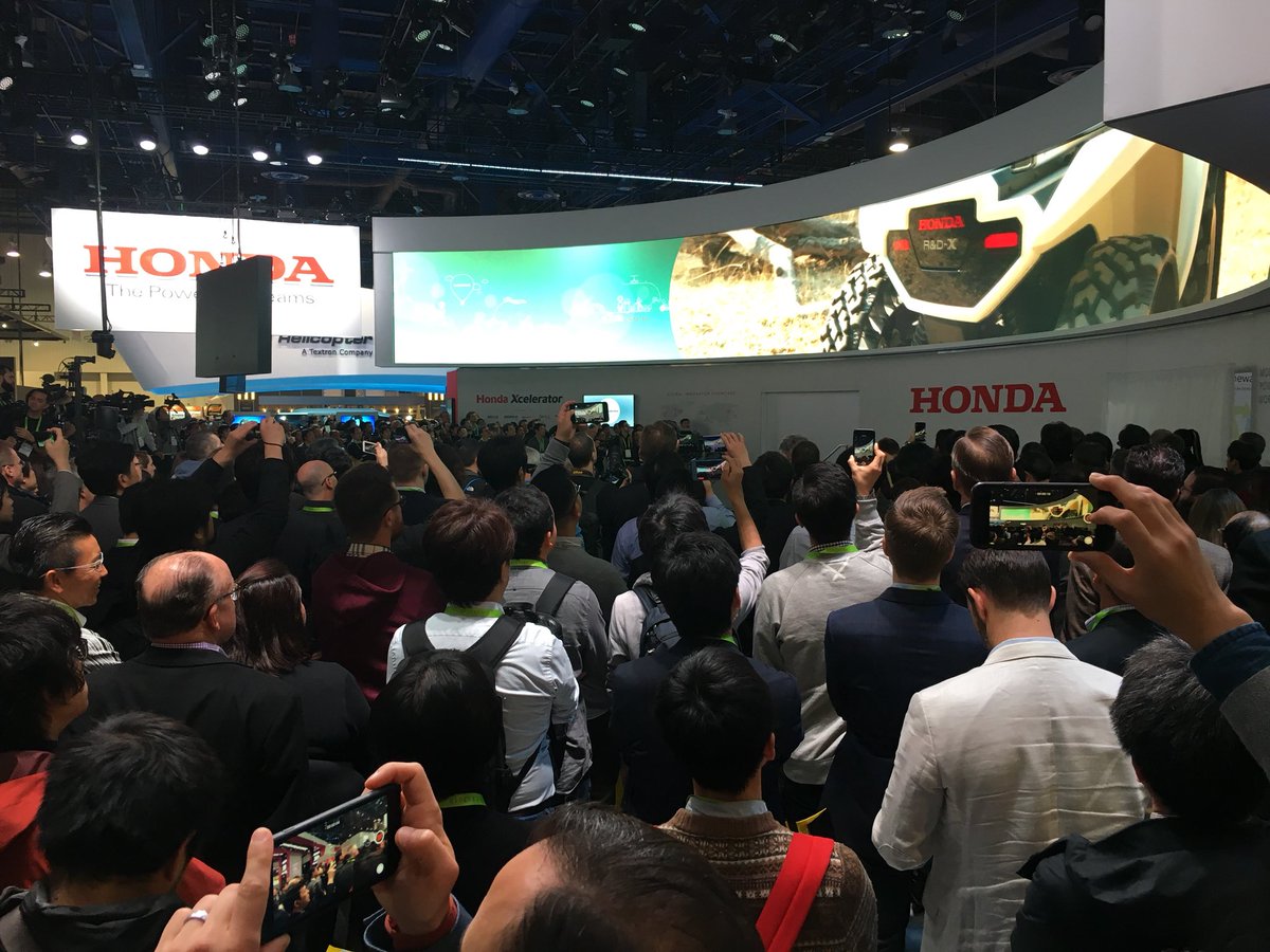 pgiarratano's tweet photo. Honda Robotics Press Event! #CES #Honda #spinifexgroup #georgepjohnson https://t.co/qCjZuZNEra