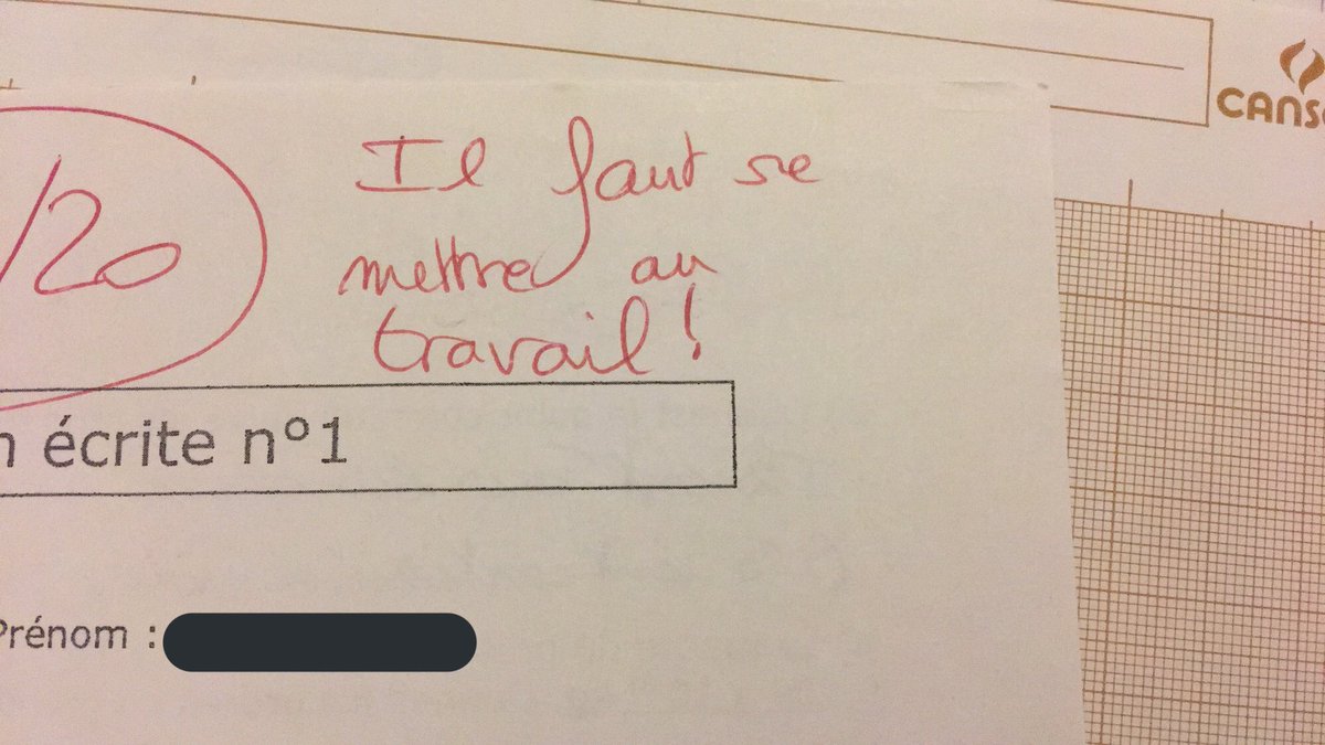 o_SDM_'s tweet photo. @_Amixem Je penses que le prof veut me faire passer un message... #AMIXEMJADORELECOLE https://t.co/SkG8piTMba