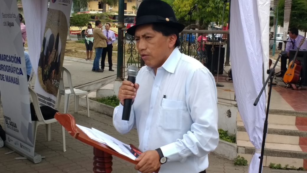 "La entrega de la planta potabilizadora representa un progreso para toda la provincia de Manabí. El Gobierno Nacional considera al agua como un derecho humano, por esto implementamos la misión Agua y Saneamiento para Todos"<a href="/HumbertoCholang/">HUMBERTO CHOLANGO</a> #HábitatyAmbiente
