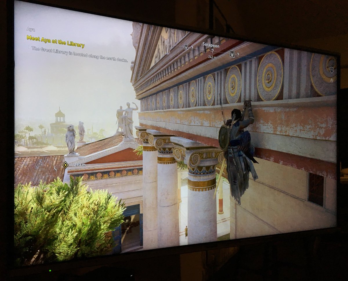 LloydDS's tweet photo. A Doric frieze above what are clearly Ionic capitals? Come on #AssassinsCreedOrigins get a grip - schoolboy error 🏛 #ClassicalOrders #SorryVitruvius https://t.co/OxfV9R5aUS
