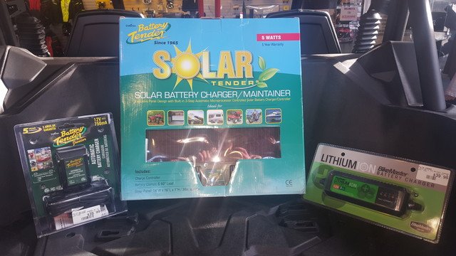 The weather's been ridiculous this season. Guarantee extended life of your battery and easy start when it gets warm. 
#Honda #kawasaki #yamaha #canam #batterytender #yuasa
