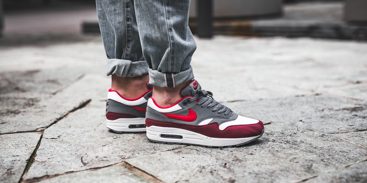 nike air max 1 white university red cool grey