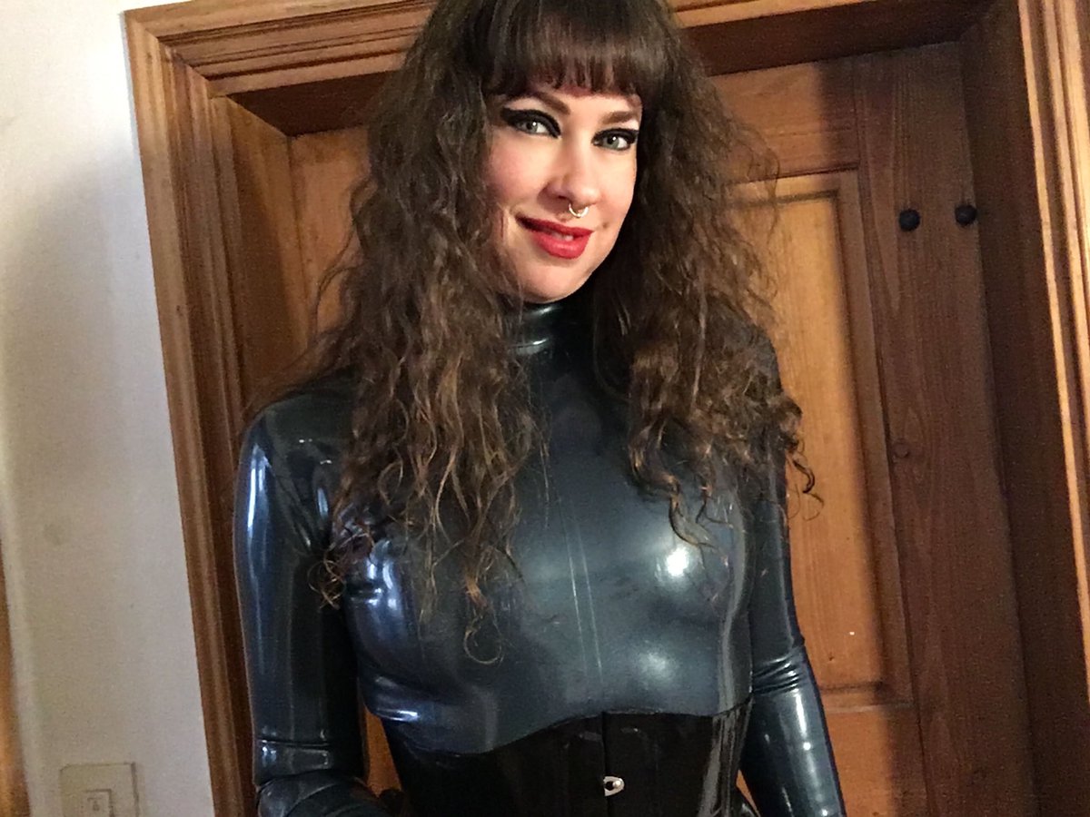 Dominatrix Anna Rose. 