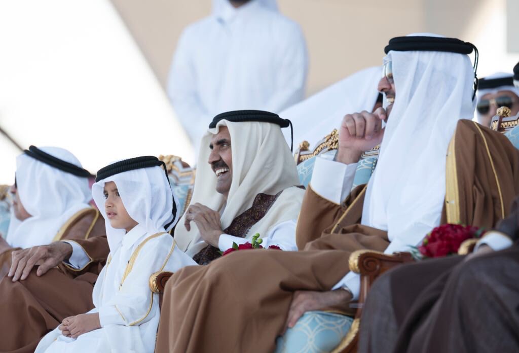 JoaanBinHamad's tweet photo. مشينا على درب المعزه ونهج العود ..
وفي مدرسة شيخ المراجل تعلمنا ..

#العود 
#المجد https://t.co/xmugJjQQQV