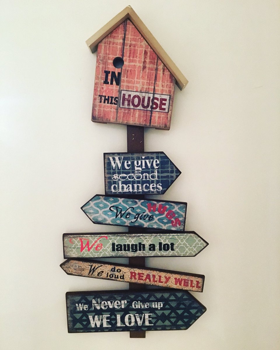 TheStudentNest's tweet photo. The only rules in our student houses 😊 Nest 13 available now! Visit the link in our bio to book a viewing #studentlivingmadelovely #studenthouse https://t.co/hZ6f9Gzveh