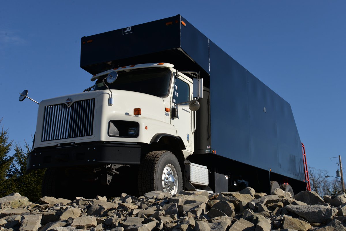 J&J Truck Bodies & Trailers on Twitter "Here's a beast of a body that