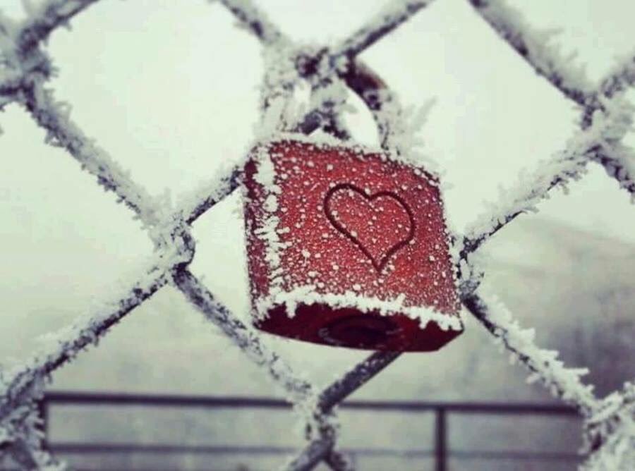 Senin yerin benim yüreğim ...