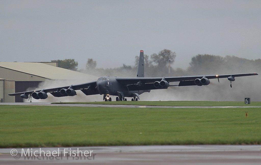 scramble_nl's tweet photo. 3 #B52Hs of #5thBW #Minot AFB (ND) deployed 9 Jan '18 in the #UnitedKindom. 2 managed to reach deployment location RAF #Fairford while a 3rd was weather diverted to nearby # Mildenhall. Photo B-52 at Fairford in Oct'17 by Michael Fisher via https://t.co/W9lNjOLYbN #avgeek https://t.co/im9SG2rxGx