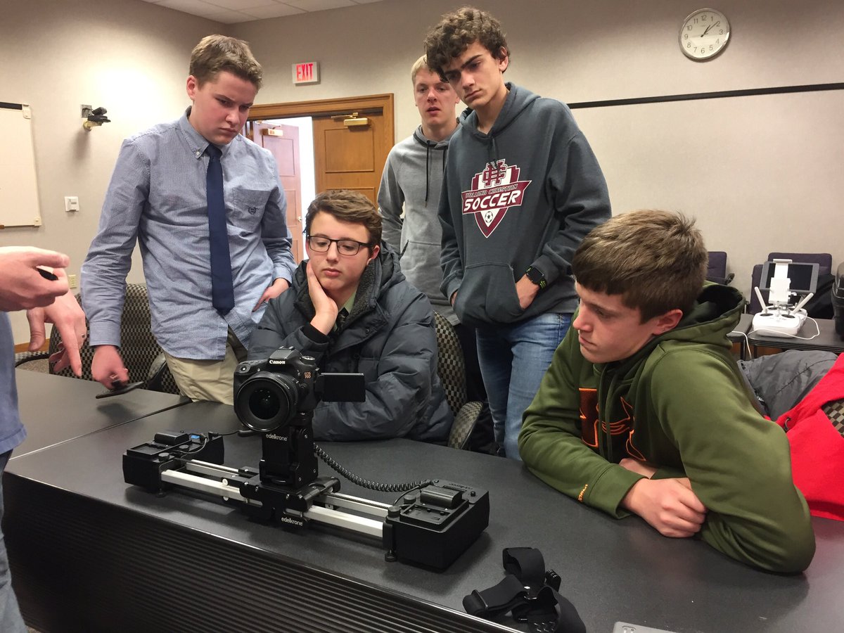 dvos's tweet photo. @hcmaroons Looking smooth running the Ronin along with a bunch of other equipment at Holland City Hall #hcwinterim2018 https://t.co/ZVJHDNpTfM
