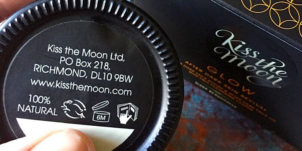 kissthemoonxx's tweet image. Our brown sugar face scrub is 100% natural &amp;amp; vegan friendly. It not only carries the Leaping Bunny (cruelty free) stamp of approval, it's also been awarded @GoodScrub status - proof that it contains no ocean-polluting #microbeads 

bit.ly/2CJcCno