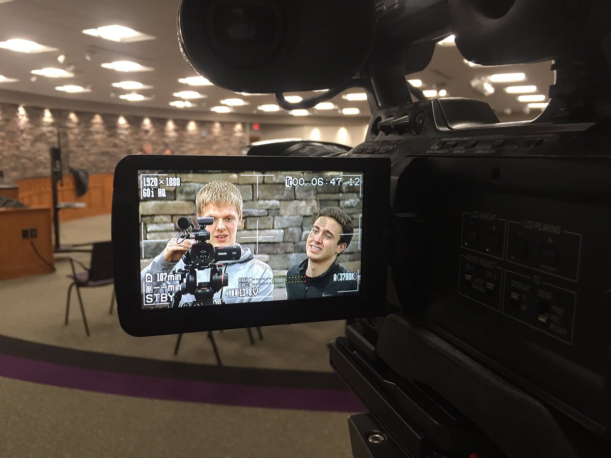 dvos's tweet image. Thanks to Kevin and Eric from City Hall, for helping us learn good video techniques and to see a variety of equip and test it out. #hcwinterim2018 @hcmaroons