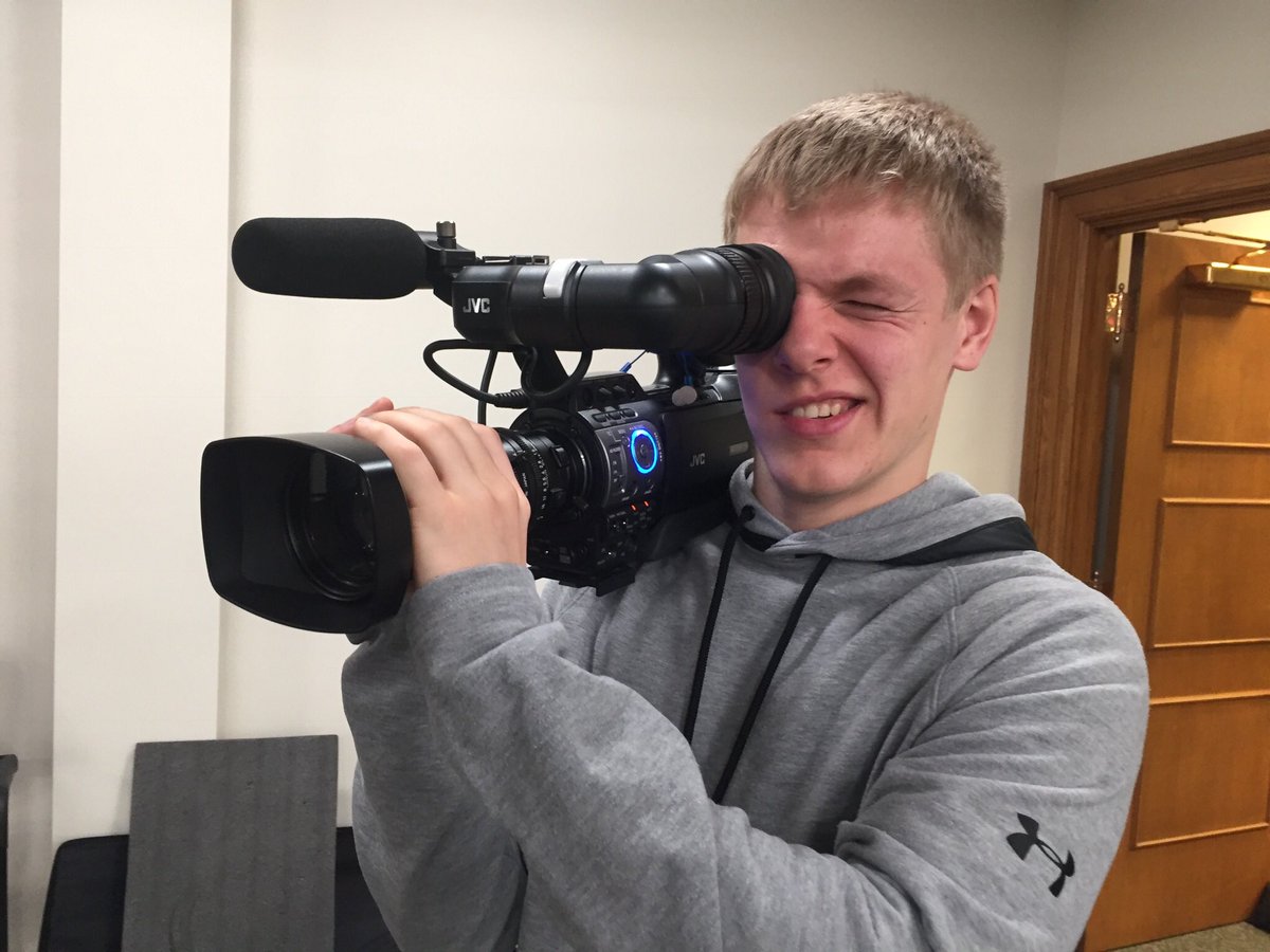 dvos's tweet image. Thanks to Kevin and Eric from City Hall, for helping us learn good video techniques and to see a variety of equip and test it out. #hcwinterim2018 @hcmaroons