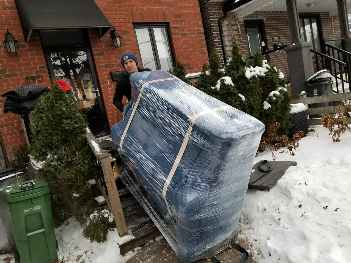 ottawa_mover's tweet photo. Looking for professional #Moving and #Storage Company in Ottawa? You are on the right way with your #local #Ottawa #mover! Call us (613) 909-8661 and get your free estimate for #Movers services! Or visit our #Ottawa website right now! #OttawaMovers https://t.co/DCNVNJASHg https://t.co/9ClmyCj01E