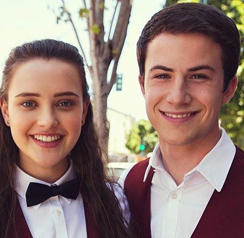 OH HELMET 😆📸 <a href="/dylanminnette/">Dylan Minnette</a> <a href="/13ReasonsWhy/">13 Reasons Why</a>