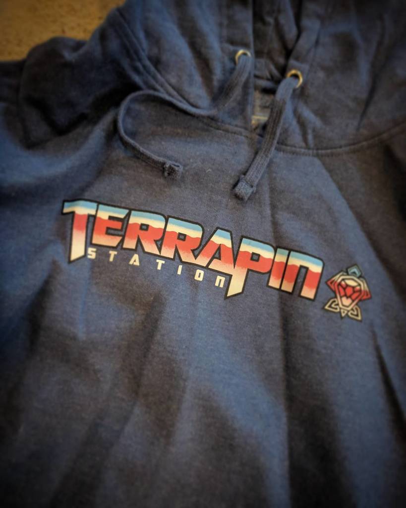 ShoffysDesign's tweet photo. Terrapin hoodies!!! Link in bio
-
-
#gratefulgear #gratefuldeadfamily #deadgear #dailydabbers #deadandco #deadandcompany #phishlot #phishfan #hippiestyle #hippie #terrapinstation #terrapin #jamband https://t.co/HWb1AXrde3 https://t.co/ux1I6Z8Na5