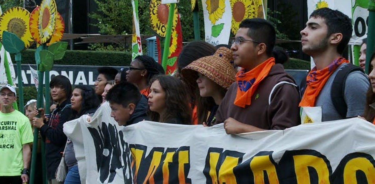 ConversationCA's tweet image. Our coasts are a frontline for #disasters and they are also the frontline of #resistance to #climatechange, says Liz Miller of @Concordia &amp;amp; @theshorelinedoc: bit.ly/2DcxVyJ