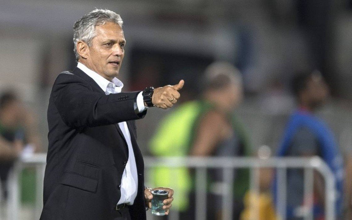 clarosportsec's tweet photo. #ReinaldoRueda, un técnico exitoso y experimentado para reanimar a #Chile. https://t.co/U9pSJYWnO6 https://t.co/ahDiAkyqvz