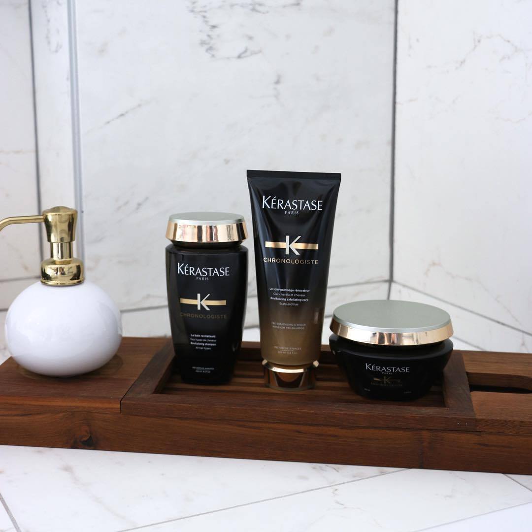 New year, new locks. 
Luxuriate in total hair and scalp renewal with #Chronologiste. 
For timeless splendour: bit.ly/ChronologisteL…

#KerastaseCanada #HairCare #Hair #Luxury #KerastaseTransforms