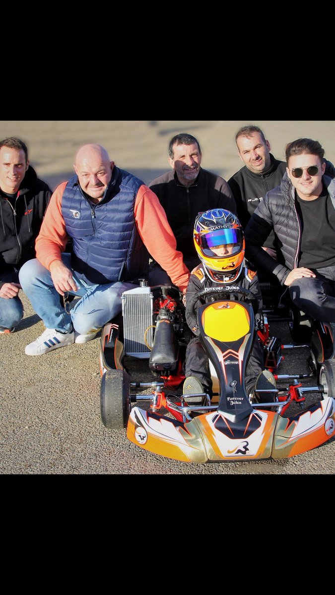 PhilippeBianchi's tweet photo. Forever Jules homologation karting 2018 lets go dream team JB#17 https://t.co/4BiVn1pjao