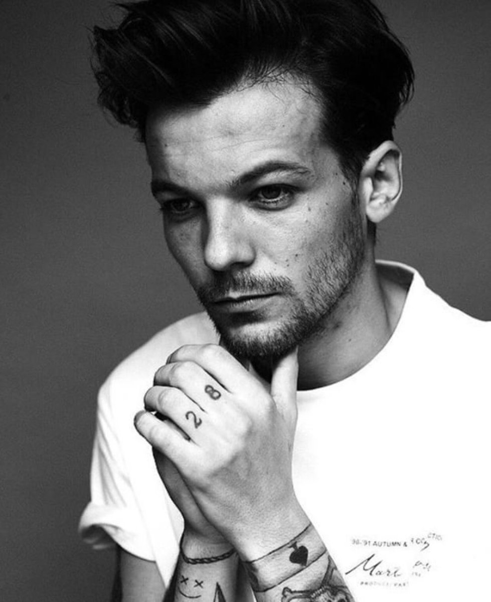 a ̽ ̽ on Twitter: &quot;#Top50Fans Louis Tomlinson…