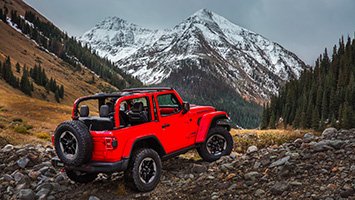 HendersonAuto's tweet image. Check out this first drive review of the 2018 @JeepWrangler. ow.ly/ZJGe30hz3HH