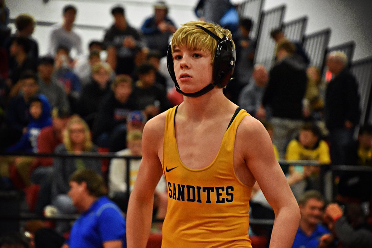 CopelandImage's tweet photo. Second day of the Geary Tournament! Sandites still going strong! #wrestling #Gearytournament #photography @SanditeWrestlin https://t.co/D5MIiKdVPR