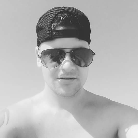 Robert Rbt (@MateiMa15629980) | Twitter