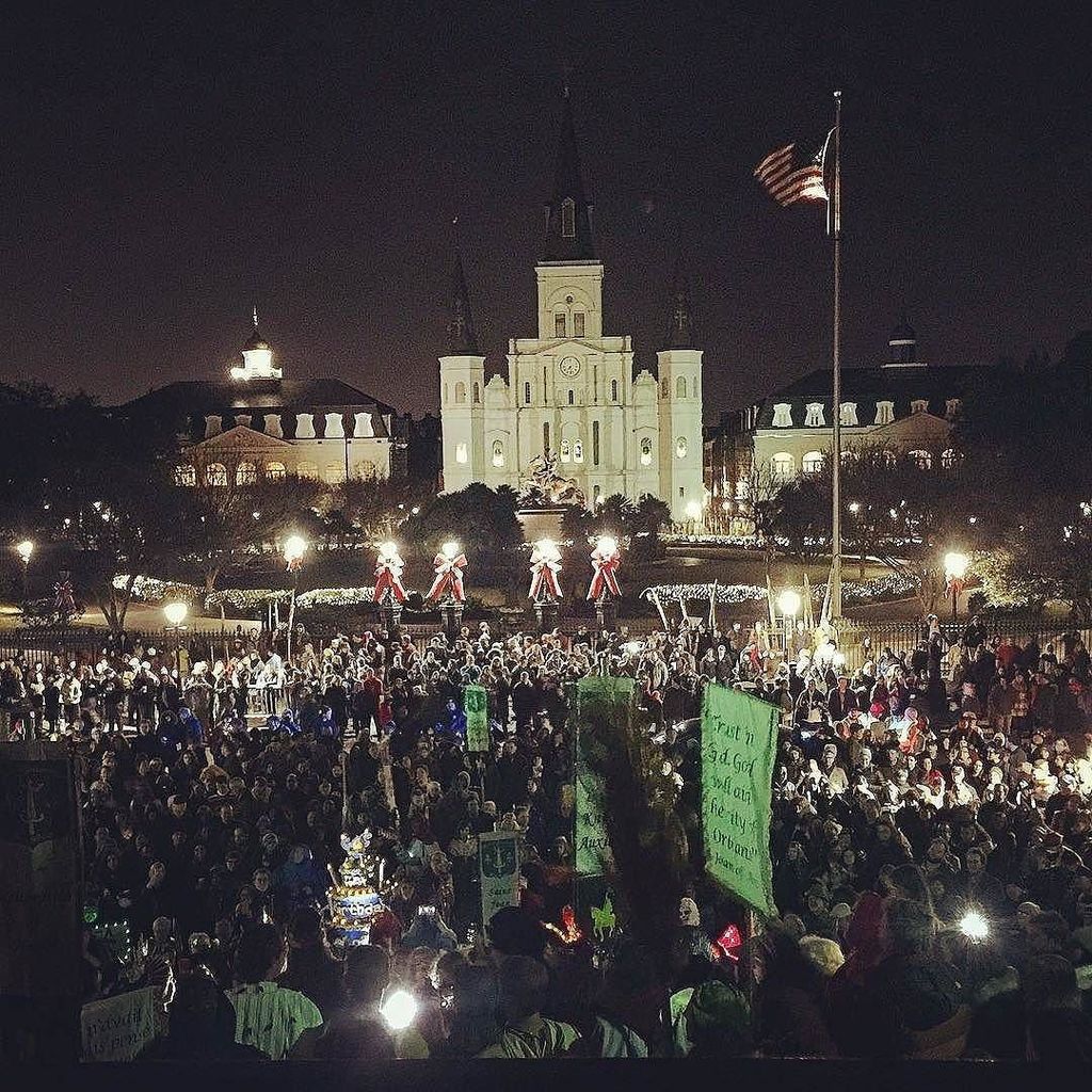 QuarterNOLA's tweet photo. In case you missed it... this past weekend, #KreweofJoanOfArc kicked off #ParadeSeason down here!

#NOLAFrenchquarter #FrenchQuarter #NewOrleansLouisiana #VisitNOLA #ShowMeYourNOLA #MardiGras #MardiGras2018 #FQNOLA #NewOrleansFrenchQuarter

#Repost @eae8… https://t.co/tE7AjS246A https://t.co/6tKZHHiRzv