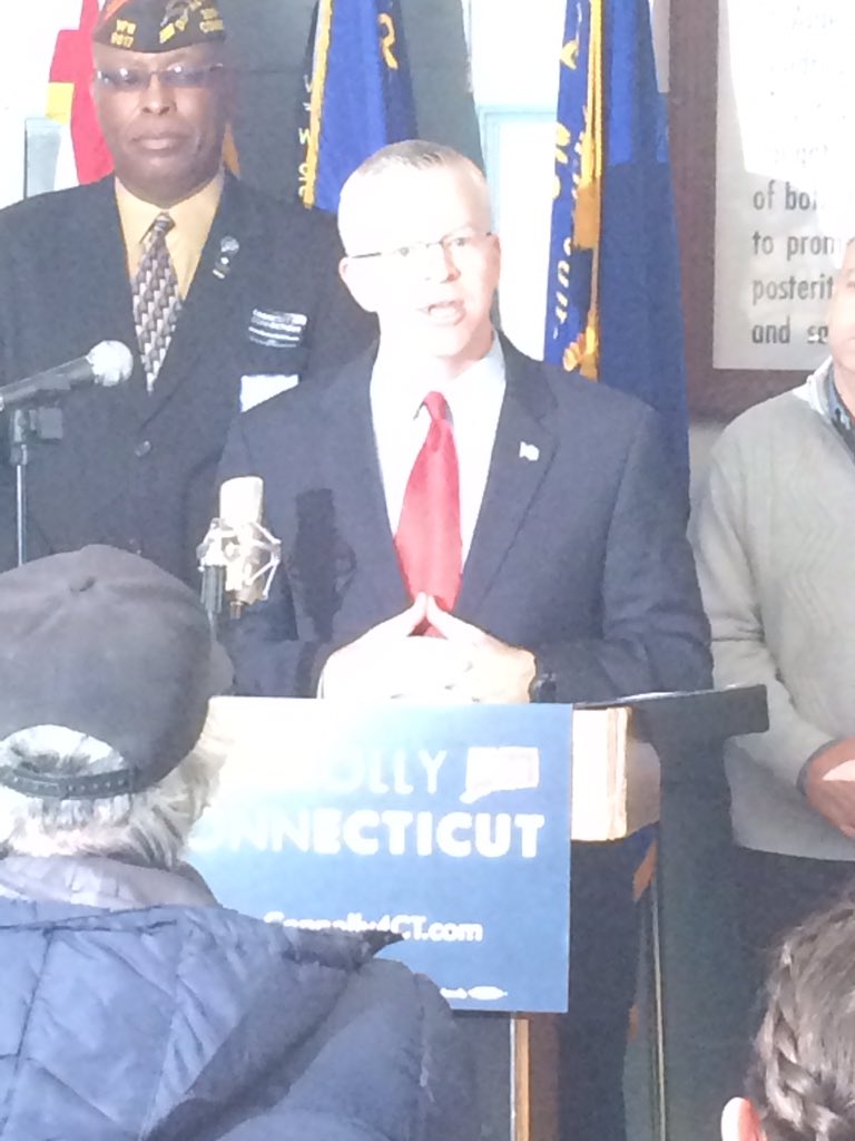 JDBackdraft's tweet photo. Sean Connolly announcing his candidacy for CT Governor today. Outstanding day for CT with Sean ready to lead us! #firstrespondersforsean #oneconnecticut https://t.co/q6LEZpOSes
