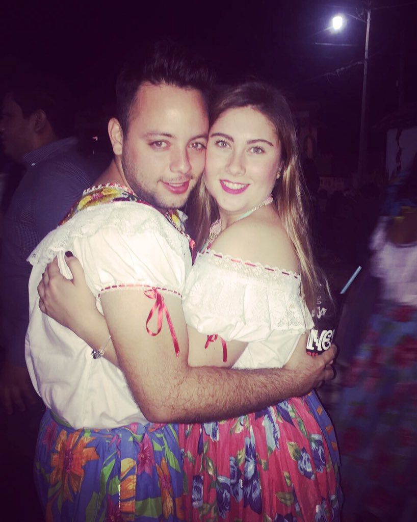 Charlyjohansson's tweet photo. Asi el primer anuncio de la feria De Chiapa De Corzo! 

#FeriaDeEnero2018 #Tradiciones #Chuntaes https://t.co/7azHol5rtL