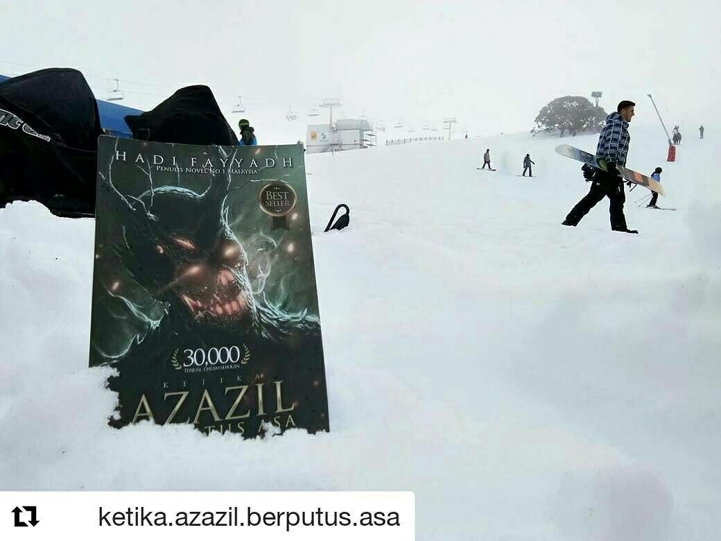 HF_Collectionz's tweet image. #Repost @ketika.azazil.berputus.asa (@get_repost)
・・・
" CERITANYA REALITI NAMUN BAGAI BAWA KE ALAM FANTASI

BELI 2 PERCUMA 3?!

CEPAT2 PM KAMI YE!
Hubungi untuk Order +601111659603