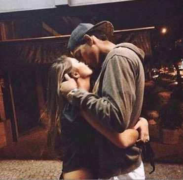 guycrave's tweet photo. why girls like tall boys https://t.co/RvAfZV8FJf