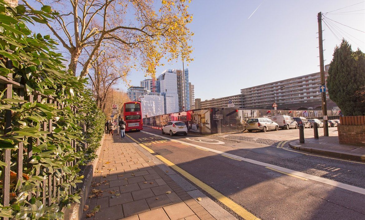 MLH_HK's tweet photo. Lancaster House is located in the prestigious residential development, Sovereign Court, and positioned in one of the most dynamic areas of West London, #Hammersmith #LondonProperty https://t.co/QmsqU5sQl1 https://t.co/NtkcfMvRNG