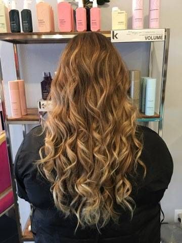 Fabulous balayage, cut and style!  Start off the new year with a new you, new style!  Call us or book online!  281-465-8788 lavishthewoodlands.com

#lavishthewoodlands #balayagethewoodlands #hairthewoodlands #balayagehouston #salonsthewoodlands #curlsthewoodlands #salonhouston