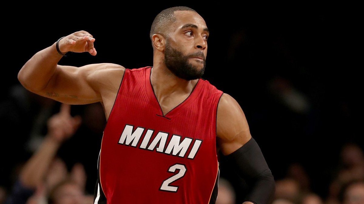 Ellington lifts Heat to 90-89 win at Raptors bit.ly/2AMeWbm https://t.co/mRCUgvsqun