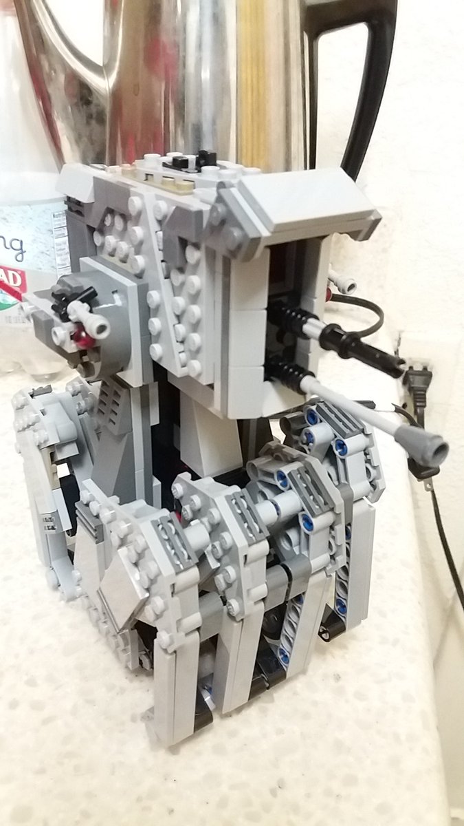 SWsSilverhammer's tweet photo. What the fuck did I just build https://t.co/l3ho2XWYAw