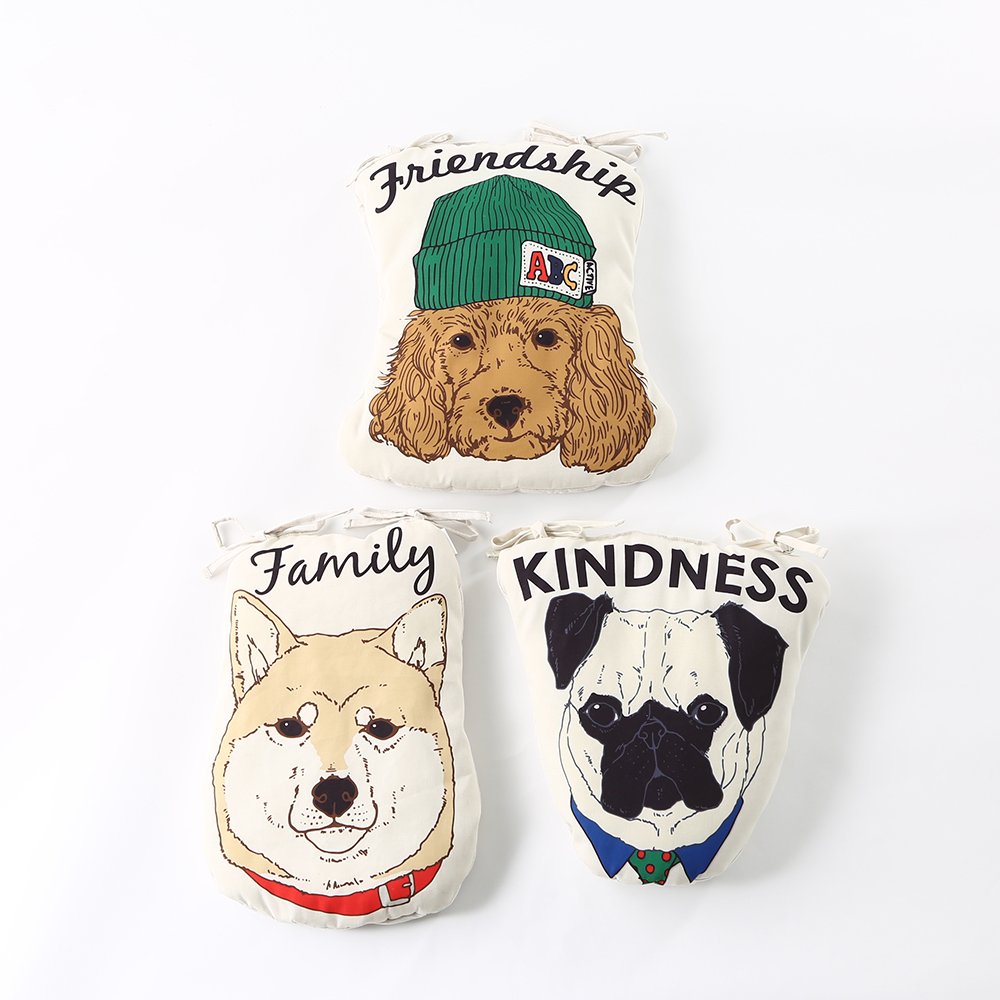 🐕新作入荷🐕
戌年の今年はワンコ雑貨でスタート！
トイプードル・パグ・フレンチブルドッグ・柴犬・ラブラドールレトリバーの5犬種がデザインされた、かわいすぎるワンちゃん雑貨が登場です！
※店舗により入荷日が異なります。
ラインナップ→goo.gl/SB7GkW 　#3COINS