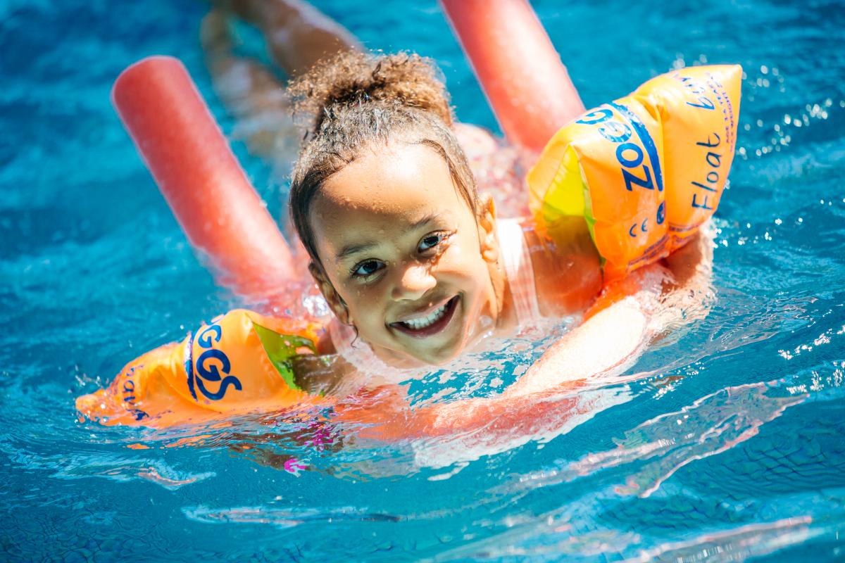 Looking for swimming lessons for your little one? We've added new stage 1 swimming lessons to our timetable and currently have no waiting list! To find out more to to book call 0114 223 3410 or visit  goo.gl/Kv8wzD