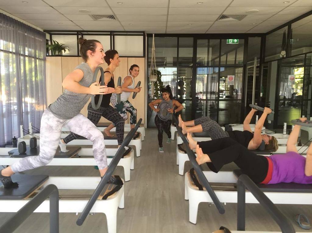 HappyPhysio's tweet photo. Krupa brought out the ring of fire for this afternoon’s class - feel the burn ladies! 🔥 @happyphysio #makinglifebetter #getbetterquick https://t.co/QaIhgEN8Lx https://t.co/vSkAJsDmag