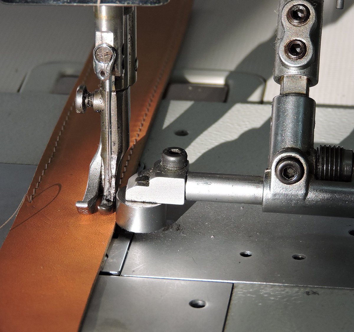PelicansGroup's tweet photo. We have a very special music in our factories, sounds of sewing machines. #manufacturing #sewing #leather https://t.co/bg0xmWGdRu